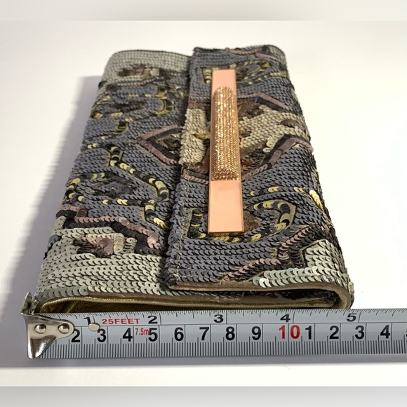 Rene Caovilla Crystal-Embellished Rectangular Clutch Gold Small HandBag Purse - Picture 7 of 9